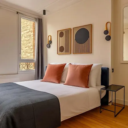 Signature Champs Elysees Ac By Melvane *