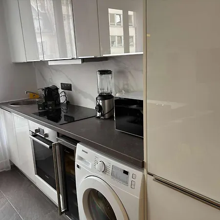 Golden Triangle Ac By Melvane